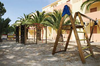 Oasis Apartahotel