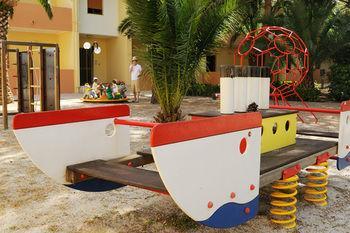Apartahotel Oasis 2*