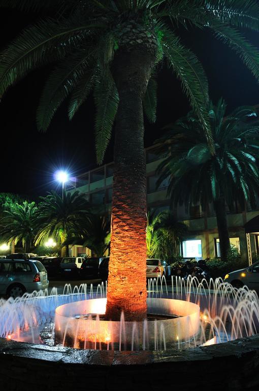 Aparthotel Oasis